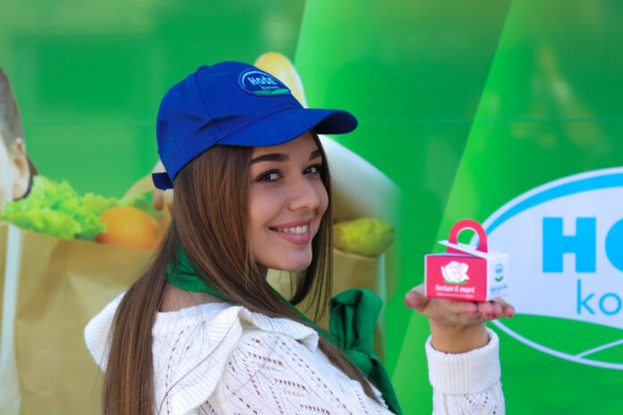 B81F2D07-0BD1-4068-86C8-165DEE809704 (Large)