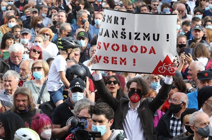 SLOVENIJA-PROTESTI-MAJ-2021