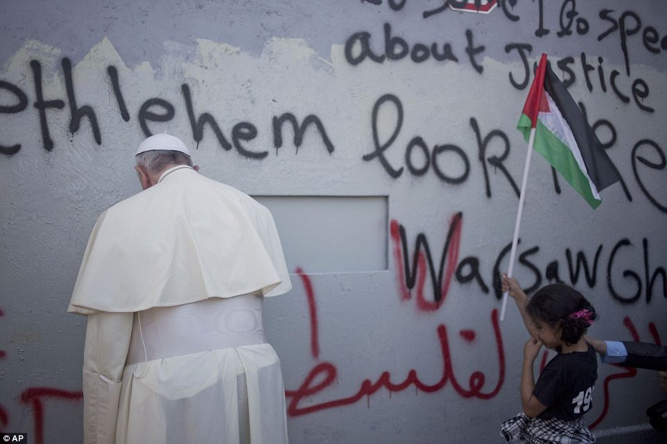 Papa Franjo poziva izraelskog i palestinskog predsjednika da ga posjete u Vatikanu |