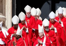 Koliko zarađuju kardinali i službenici u Vatikanu?